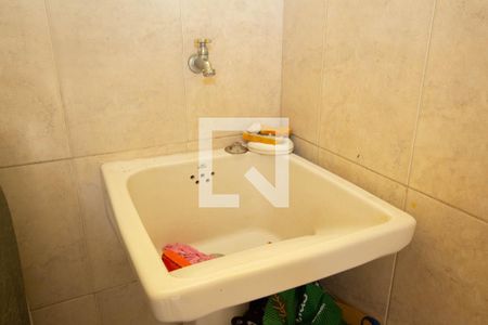 Casa à venda com 134m², 4 quartos e 2 vagas Casa à venda com 134m², 4 quartos e 2 vagasÁrea de Serviço