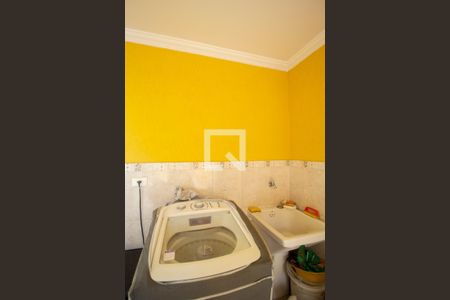 Casa à venda com 134m², 4 quartos e 2 vagas Casa à venda com 134m², 4 quartos e 2 vagasÁrea de Serviço