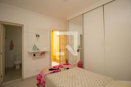 Casa à venda com 134m², 4 quartos e 2 vagas Casa à venda com 134m², 4 quartos e 2 vagasQuarto 2 - Suíte 2