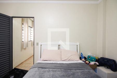 Quarto de casa para alugar com 3 quartos, 110m² em Vila Carrão, São Paulo