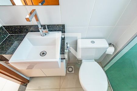 Suite de apartamento à venda com 2 quartos, 55m² em Castelo, Belo Horizonte