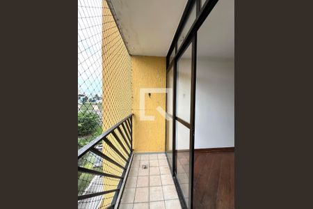 varanda de apartamento para alugar com 3 quartos, 75m² em Vila Campestre, São Paulo