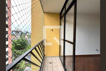 varanda de apartamento para alugar com 3 quartos, 75m² em Vila Campestre, São Paulo