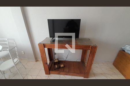 Sala de apartamento para alugar com 1 quarto, 55m² em Boqueirão, Praia Grande