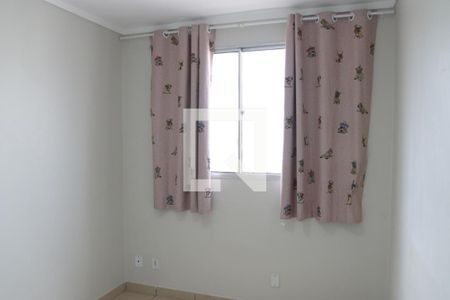 Quarto 2 de apartamento para alugar com 3 quartos, 95m² em Setor Negrão de Lima, Goiânia