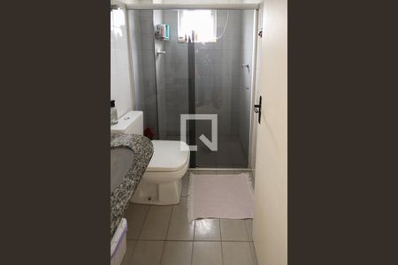 Apartamento à venda com 64m², 2 quartos e 1 vaga Apartamento à venda com 64m², 2 quartos e 1 vagaBanheiro