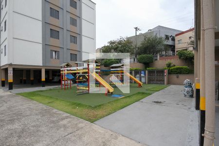 Apartamento à venda com 64m², 2 quartos e 1 vaga Apartamento à venda com 64m², 2 quartos e 1 vagaÁrea comum - Playground