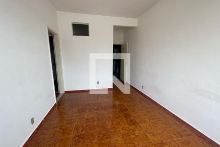 Sala de casa para alugar com 2 quartos, 50m² em Jardim Vinte E Cinco de Agosto, Duque de Caxias