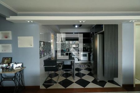 Apartamento à venda com 102m², 3 quartos e 2 vagas Apartamento à venda com 102m², 3 quartos e 2 vagasCozinha