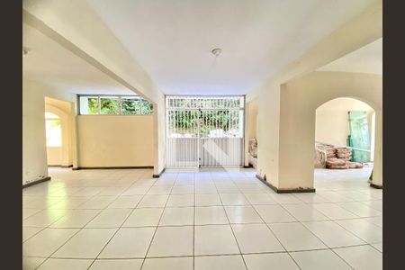 Apartamento para alugar com 80m², 3 quartos e 2 vagas Apartamento para alugar com 80m², 3 quartos e 2 vagasÁrea comum