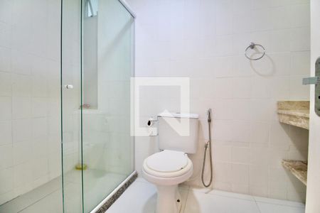 Apartamento para alugar com 80m², 3 quartos e 2 vagas Apartamento para alugar com 80m², 3 quartos e 2 vagasBanheiro Social