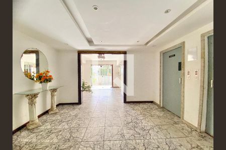 Apartamento para alugar com 80m², 3 quartos e 2 vagas Apartamento para alugar com 80m², 3 quartos e 2 vagasÁrea comum