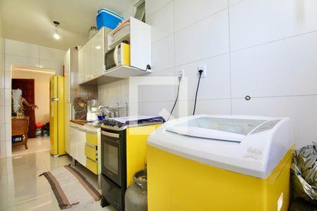 Apartamento para alugar com 80m², 3 quartos e 2 vagas Apartamento para alugar com 80m², 3 quartos e 2 vagasCozinha e Área de Serviço