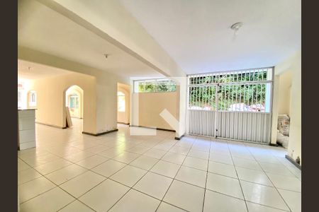 Apartamento para alugar com 80m², 3 quartos e 2 vagas Apartamento para alugar com 80m², 3 quartos e 2 vagasÁrea comum