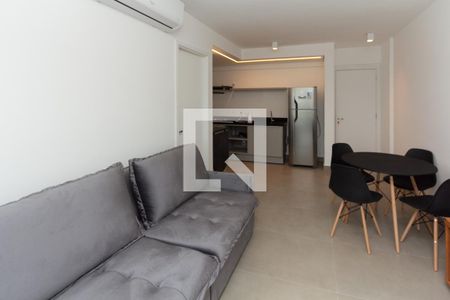 Sala/Cozinha de apartamento para alugar com 1 quarto, 45m² em Indianópolis, São Paulo