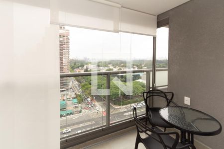 Varanda de apartamento para alugar com 1 quarto, 45m² em Indianópolis, São Paulo