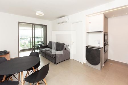 Sala/Cozinha de apartamento para alugar com 1 quarto, 45m² em Indianópolis, São Paulo