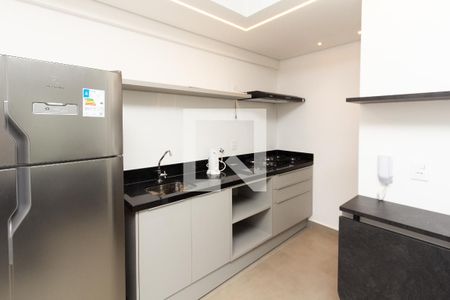 Cozinha de apartamento para alugar com 1 quarto, 45m² em Indianópolis, São Paulo