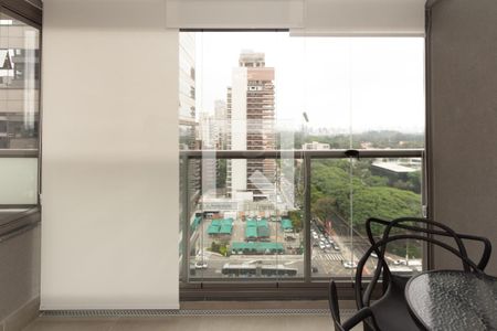 Varanda da Sala de apartamento para alugar com 1 quarto, 45m² em Indianópolis, São Paulo