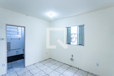 Quarto de casa para alugar com 1 quarto, 30m² em Vila Baruel, São Paulo