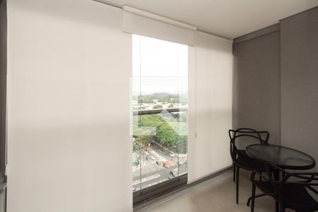 Varanda de apartamento para alugar com 1 quarto, 45m² em Indianópolis, São Paulo