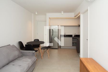 Sala/Cozinha de apartamento para alugar com 1 quarto, 45m² em Indianópolis, São Paulo