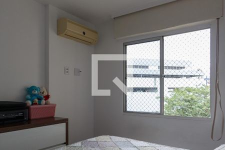 Quarto 1 de apartamento para alugar com 2 quartos, 68m² em Tristeza, Porto Alegre