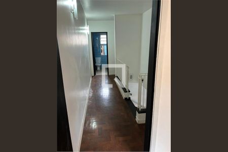 Casa à venda com 3 quartos, 195m² em Vila Moinho Velho, São Paulo