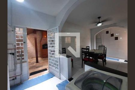 Casa à venda com 5 quartos, 206m² em Freguesia (Jacarepaguá), Rio de Janeiro