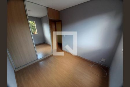 Apartamento à venda com 3 quartos, 90m² em Esplanada, Belo Horizonte