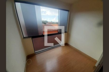 Apartamento à venda com 3 quartos, 90m² em Esplanada, Belo Horizonte