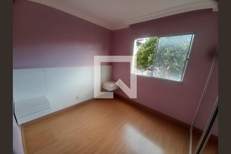 Apartamento à venda com 3 quartos, 90m² em Esplanada, Belo Horizonte