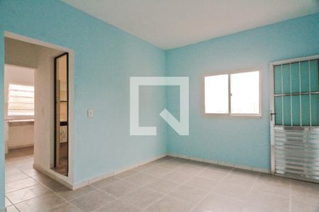 Sala de casa para alugar com 2 quartos, 48m² em Vila Pereira Cerca, São Paulo