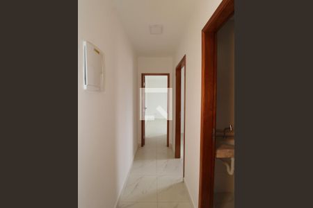 Corredor - Quartos de apartamento para alugar com 2 quartos, 45m² em Vila Mazzei, São Paulo