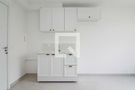 Sala / Cozinha / Lavanderia de apartamento para alugar com 2 quartos, 33m² em Jardim Celeste, São Paulo