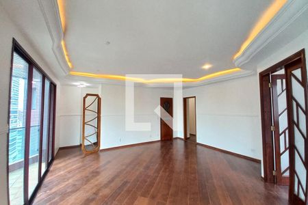 Sala de apartamento para alugar com 4 quartos, 233m² em Cambuí, Campinas