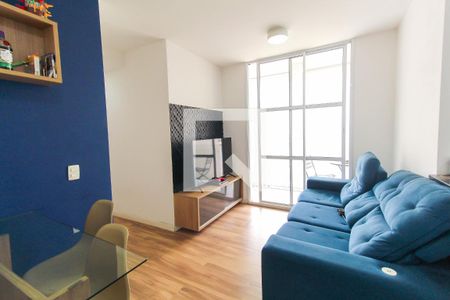 Apartamento para alugar com 60m², 2 quartos e 1 vagaSala