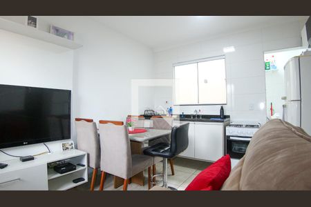 Sala/Cozinha de apartamento à venda com 2 quartos, 42m² em Vila Santa Clara, São Paulo