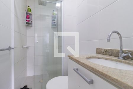 Banheiro de apartamento para alugar com 1 quarto, 35m² em Presidente Altino, Osasco