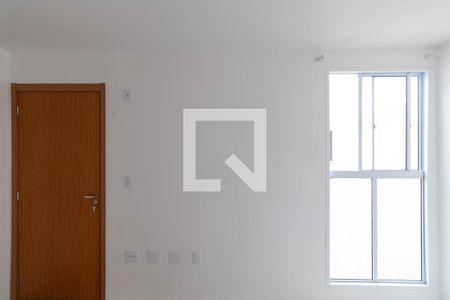 Salas de apartamento à venda com 2 quartos, 47m² em Jardim Esmeraldina, Campinas