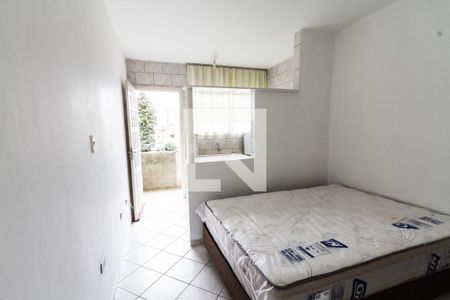 Kitnet de kitnet/studio para alugar com 1 quarto, 18m² em Santa Quiteria, Curitiba