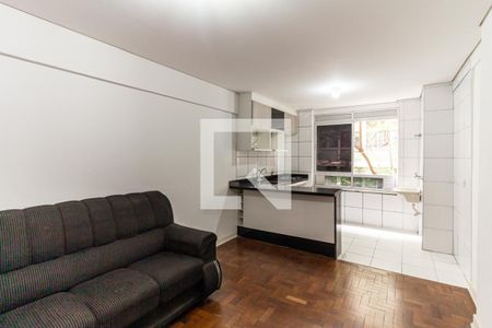 Sala de kitnet/studio para alugar com 1 quarto, 35m² em República, São Paulo