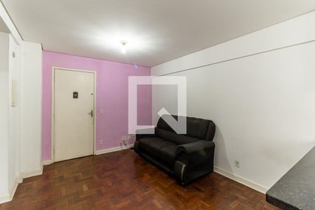 Sala de kitnet/studio para alugar com 1 quarto, 35m² em República, São Paulo