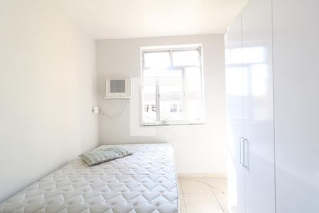 Quarto  de apartamento para alugar com 2 quartos, 80m² em Quintino Bocaiúva, Rio de Janeiro