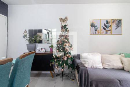 Sala de apartamento para alugar com 2 quartos, 47m² em Jardim Pioneira, Cotia