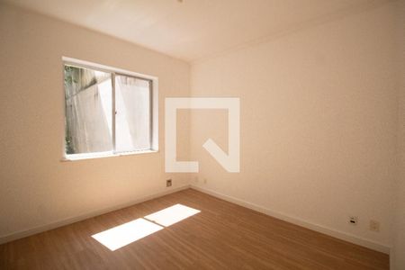 Sala de apartamento à venda com 2 quartos, 84m² em Copacabana, Rio de Janeiro