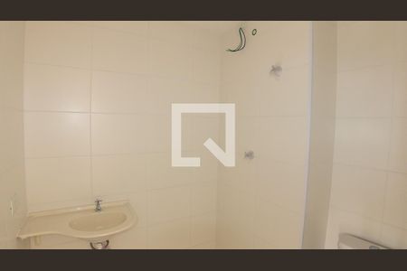 Banheiro de apartamento à venda com 1 quarto, 27m² em Vila Independencia, São Paulo