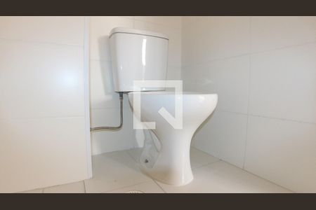 Banheiro de apartamento à venda com 1 quarto, 27m² em Vila Independencia, São Paulo