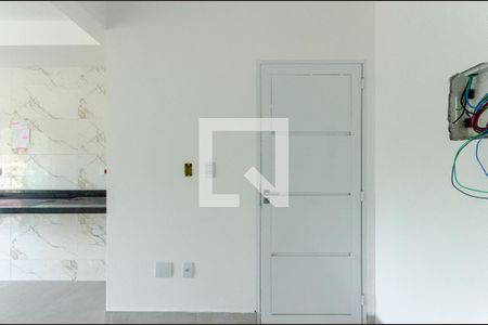 Sala de apartamento para alugar com 2 quartos, 51m² em Vila Clarice, São Paulo