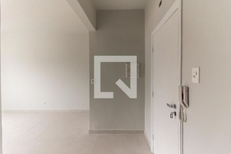 Studio - Entrada de kitnet/studio para alugar com 1 quarto, 30m² em Santa Ifigênia, São Paulo